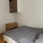 Paris Centre Cozy Apartment Relaxing Apartment With Double & Sofa Bed